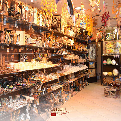 Bazaars & Souvenir shops